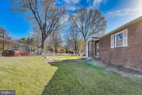 12304 Dalewood Ct, Silver Spring, MD 20902 photo 2