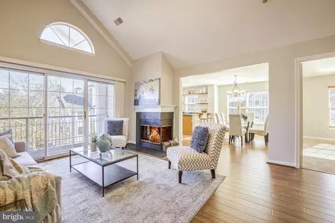 162 Kendrick Pl #34, Gaithersburg, MD 20878