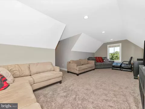 Other - 14671 Sugarland Rd, Poolesville, MD 20837 photo 8 of 14