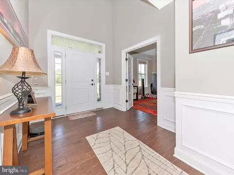 Entry Way - 14671 Sugarland Rd, Poolesville, MD 20837 photo 1 of 6