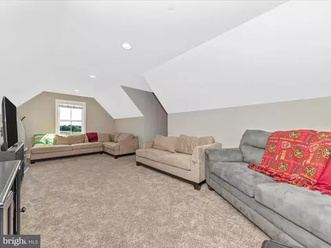 Other - 14671 Sugarland Rd, Poolesville, MD 20837 photo 7 of 14