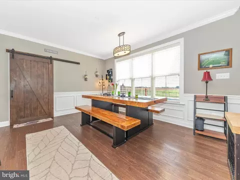 Dining - 14671 Sugarland Rd, Poolesville, MD 20837 photo 1 of 2