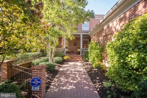 7822 Hidden Meadow Ter, Potomac, MD 20854