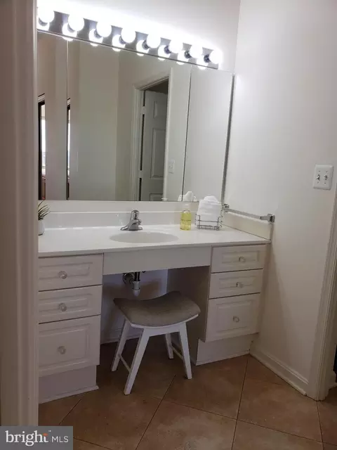 3100 N Leisure World Blvd #1002, Silver Spring, MD 20906 photo 18