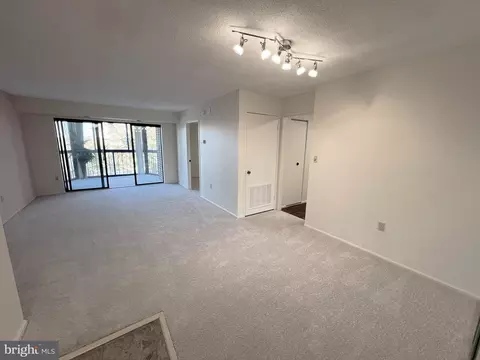 Living - 15107 Interlachen Dr #2-906, Silver Spring, MD 20906 photo 1 of 3