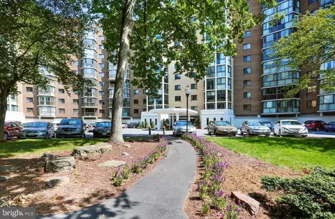 15107 Interlachen Dr #2-906, Silver Spring, MD 20906