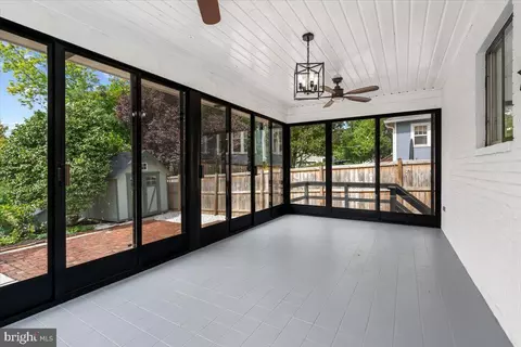 Exterior - 9506 Biltmore Dr, Silver Spring, MD 20901 photo 7 of 15