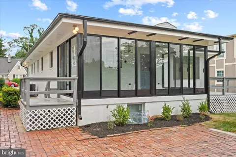 Exterior - 9506 Biltmore Dr, Silver Spring, MD 20901 photo 9 of 15