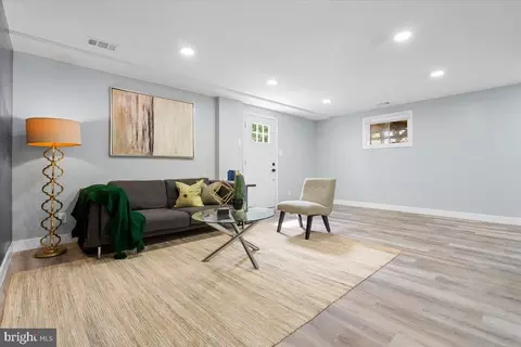 Living - 9506 Biltmore Dr, Silver Spring, MD 20901 photo 5 of 5