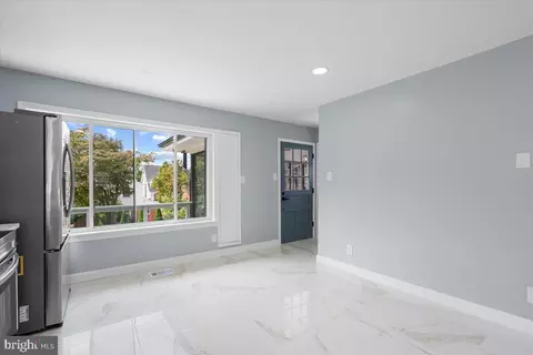 Living - 9506 Biltmore Dr, Silver Spring, MD 20901 photo 1 of 5