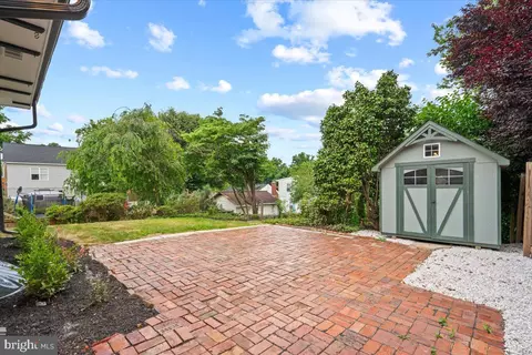 Exterior - 9506 Biltmore Dr, Silver Spring, MD 20901 photo 13 of 15