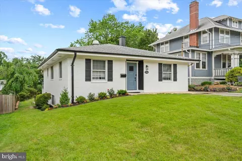 9506 Biltmore Dr, Silver Spring, MD 20901