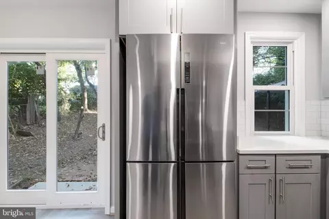 1012 Carson St, Silver Spring, MD 20901 photo 9