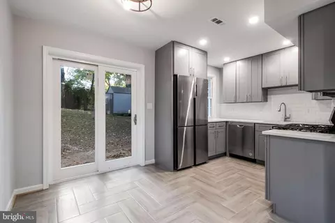1012 Carson St, Silver Spring, MD 20901 photo 6