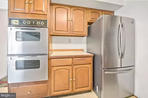 Kitchen - 14001 Beechvue Ln, Silver Spring, MD 20906 photo 2 of 3