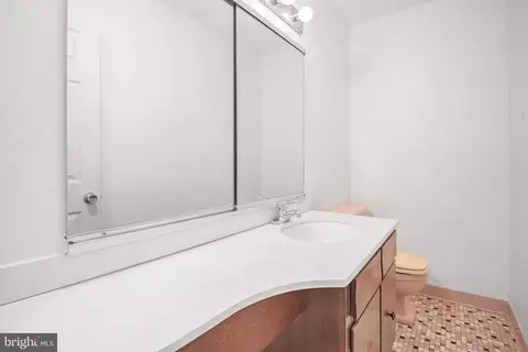 Bath - 14001 Beechvue Ln, Silver Spring, MD 20906 photo 1 of 4