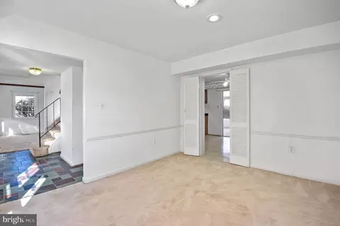 Entry Way - 14001 Beechvue Ln, Silver Spring, MD 20906 photo 2 of 2