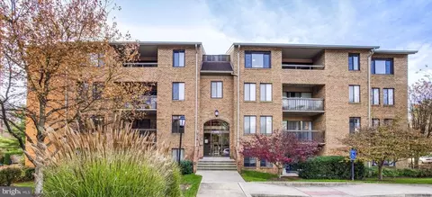 11315 Commonwealth Dr #202, Rockville, MD 20852