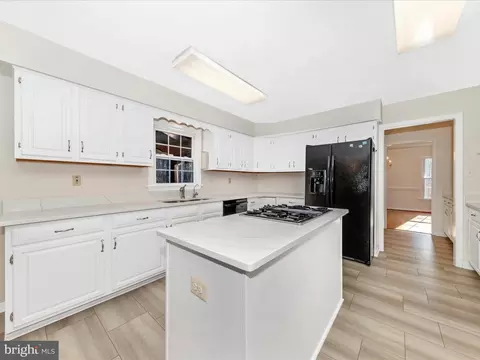 5 Atwood Ct, Silver Spring, MD 20906 photo 12
