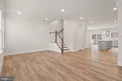 140 Bleeker Pl, Gaithersburg, MD 20878 photo 9