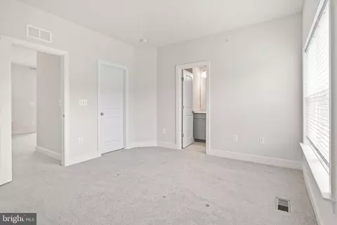 140 Bleeker Pl, Gaithersburg, MD 20878 photo 36