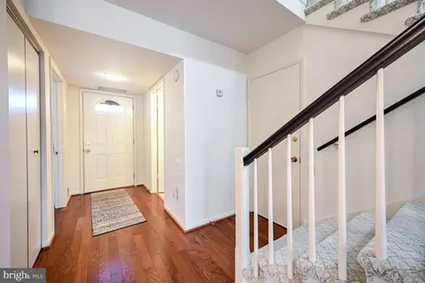 3542 Chiswick Ct #38-K, Silver Spring, MD 20906 photo 2