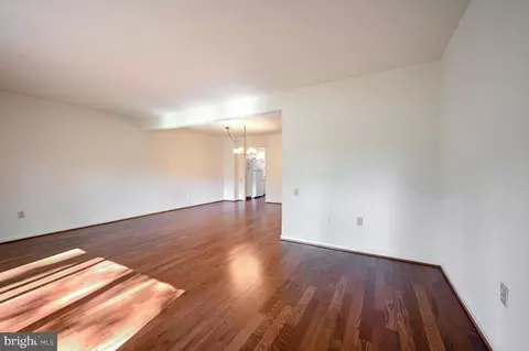 3542 Chiswick Ct #38-K, Silver Spring, MD 20906 photo 5