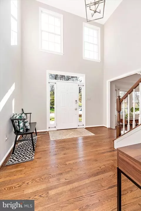 Entry Way - 143 Amberleigh Dr, Silver Spring, MD 20905 photo 5 of 5