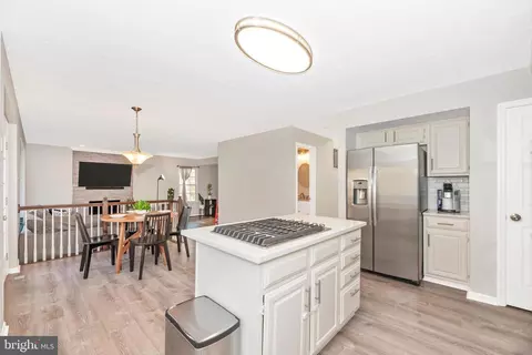 Kitchen - 143 Amberleigh Dr, Silver Spring, MD 20905 photo 6 of 6