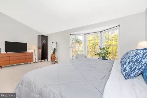Bedroom - 143 Amberleigh Dr, Silver Spring, MD 20905 photo 3 of 5