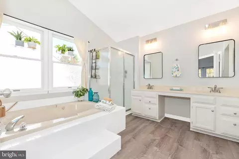Bath - 143 Amberleigh Dr, Silver Spring, MD 20905 photo 1 of 3