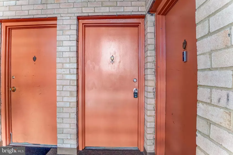  12411 Braxfield Ct #536, Rockville, MD 20852 photo 2