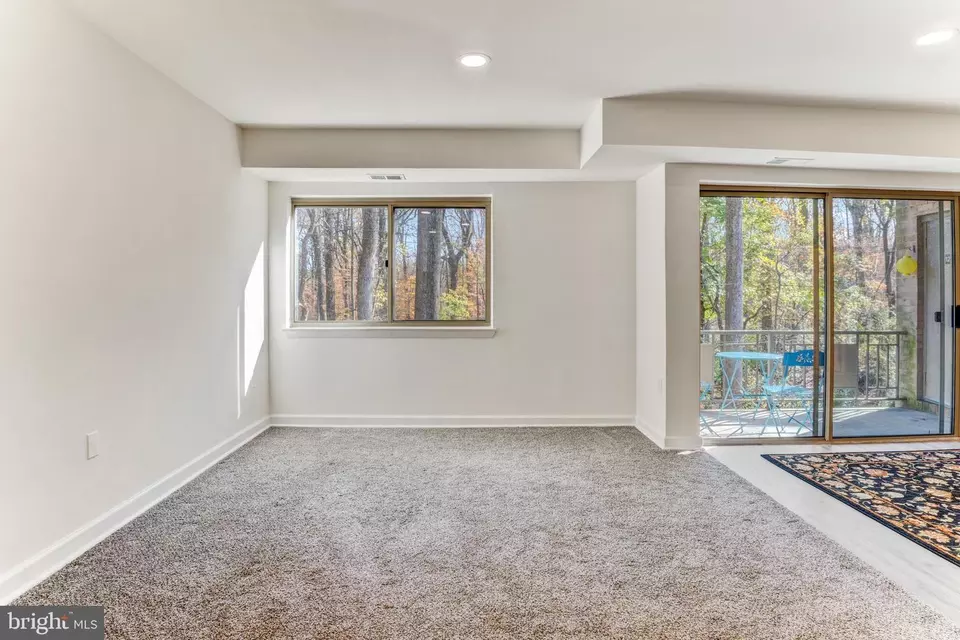  12411 Braxfield Ct #536, Rockville, MD 20852 photo 17