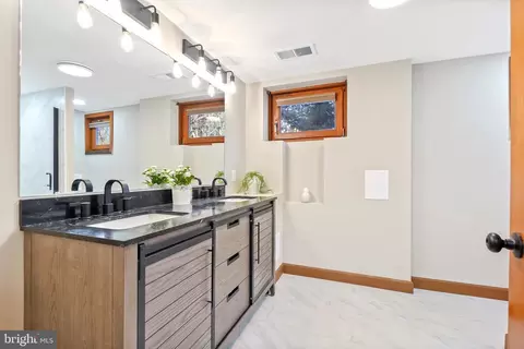 2654 Norbeck Rd, Silver Spring, MD 20906 photo 13