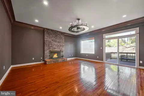 13101 Riviera Ter, Silver Spring, MD 20904 photo 4