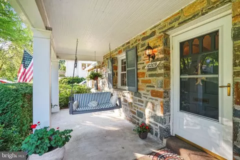 10209 Edgewood Ave, Silver Spring, MD 20901 photo 3