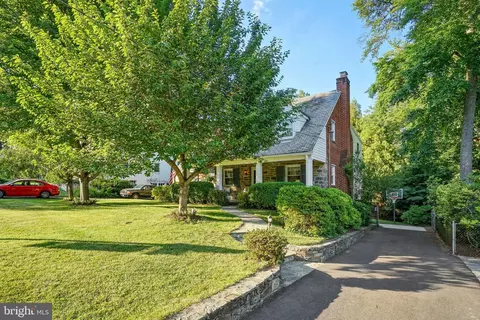 10209 Edgewood Ave, Silver Spring, MD 20901