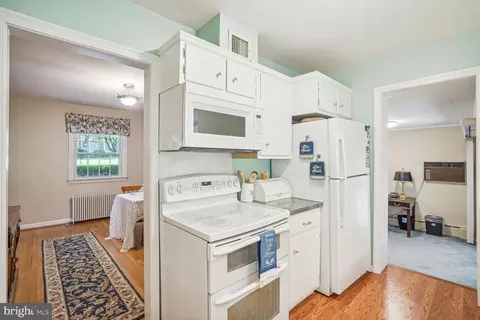 10209 Edgewood Ave, Silver Spring, MD 20901 photo 18