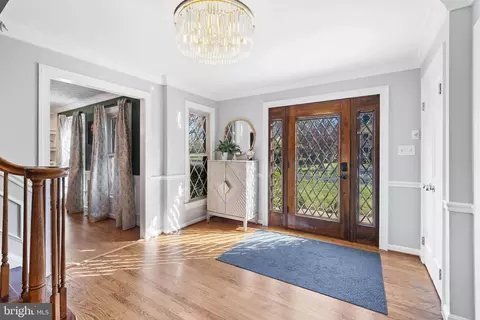 Entry Way - 15304 Watergate Rd, Silver Spring, MD 20905 photo 1 of 7