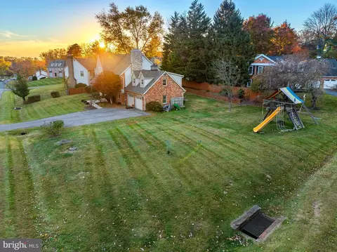View/Area - 15304 Watergate Rd, Silver Spring, MD 20905 photo 3 of 7