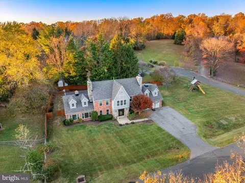 View/Area - 15304 Watergate Rd, Silver Spring, MD 20905 photo 2 of 7