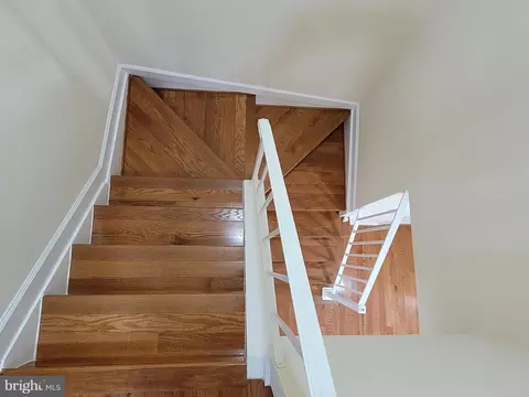 Entry Way - 17427 Hoskinson Rd, Poolesville, MD 20837 photo 4 of 7