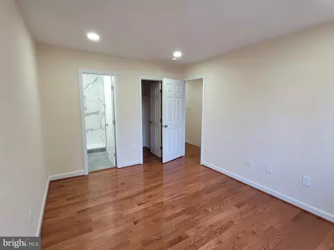 Bedroom - 17427 Hoskinson Rd, Poolesville, MD 20837 photo 1 of 3