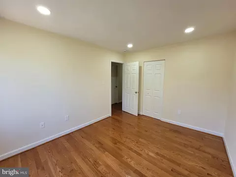 Bedroom - 17427 Hoskinson Rd, Poolesville, MD 20837 photo 3 of 3