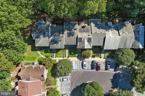 View/Area - 1569 Ivystone Ct, Silver Spring, MD 20904 photo 2 of 3