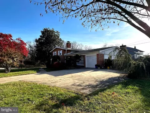 419 Burnt Mills Ave, Silver Spring, MD 20901 photo 2