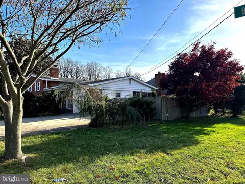 419 Burnt Mills Ave, Silver Spring, MD 20901 photo 3