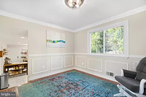 708 Piping Rock Dr, Silver Spring, MD 20905 photo 16