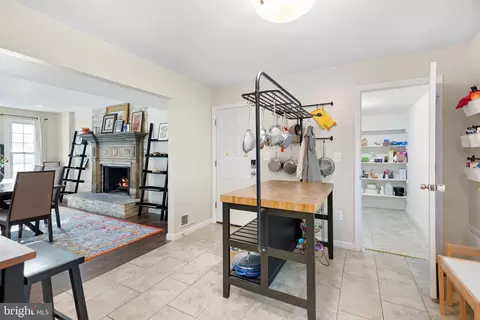 708 Piping Rock Dr, Silver Spring, MD 20905 photo 14