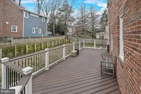 Exterior - 1000 Dennis Ave, Silver Spring, MD 20901 photo 8 of 16